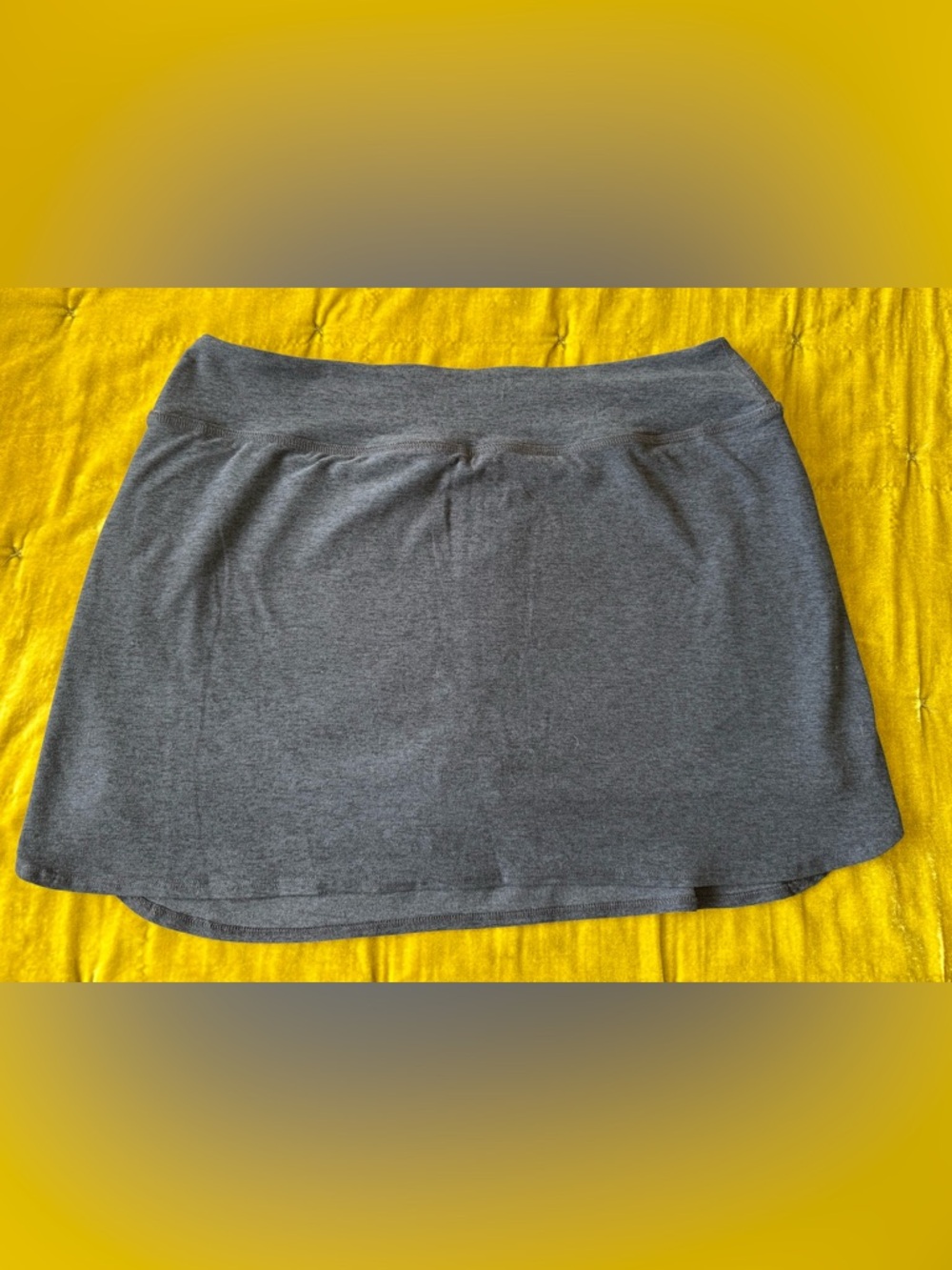 Beyond Yoga Gray Mini Skirt - Stretch Knit Waistband